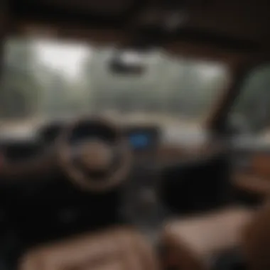 Premium Interior Features of the Grand Wagoneer Obsidian Interior of the Grand Wagoneer Obsidian highlighting premium materials and advanced tech